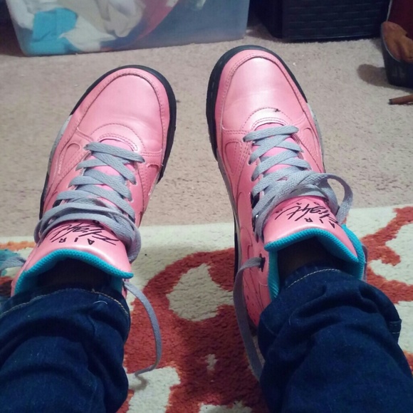 women nike flights